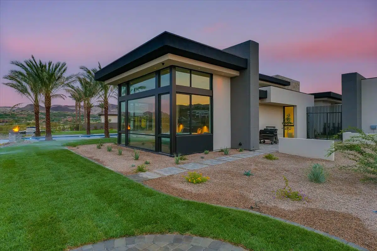 Luxury Living at Sunrise Beach, Henderson, JAG Development Project